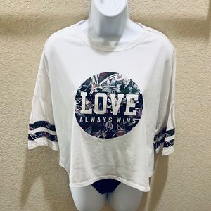 Betsey Johnson Top M